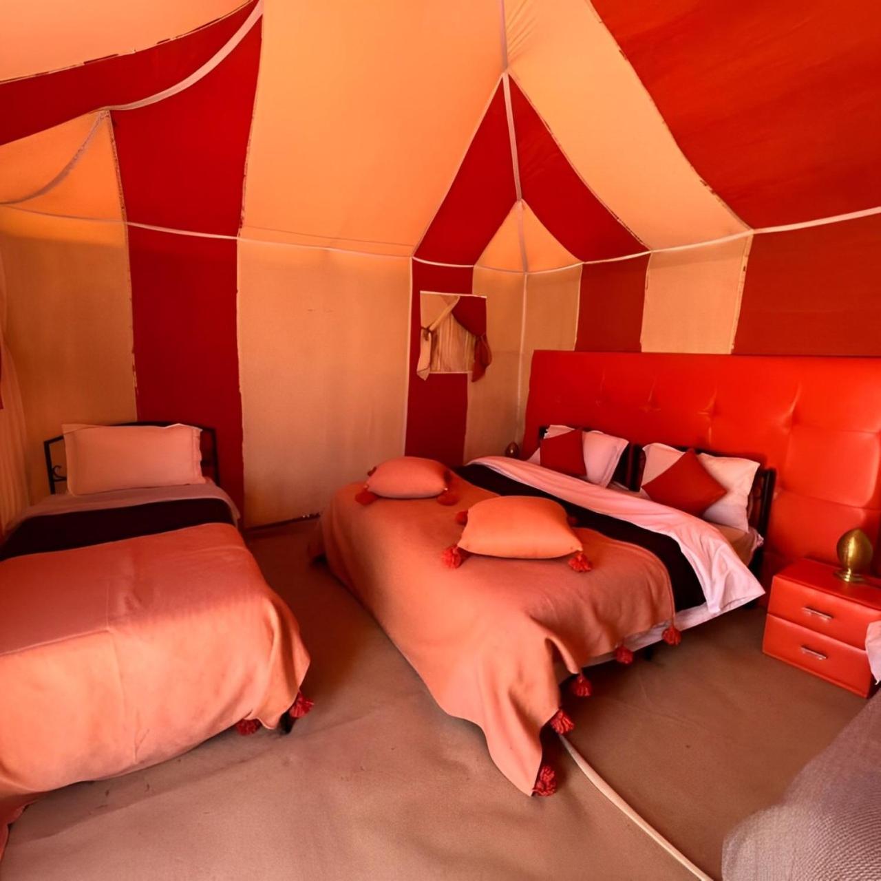 Exceptional Luxury Camp Hotell Merzouga Exteriör bild